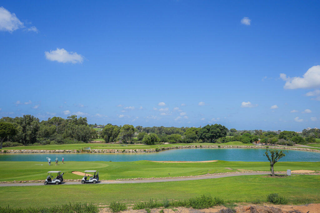וילה למכירה בדיסקונט